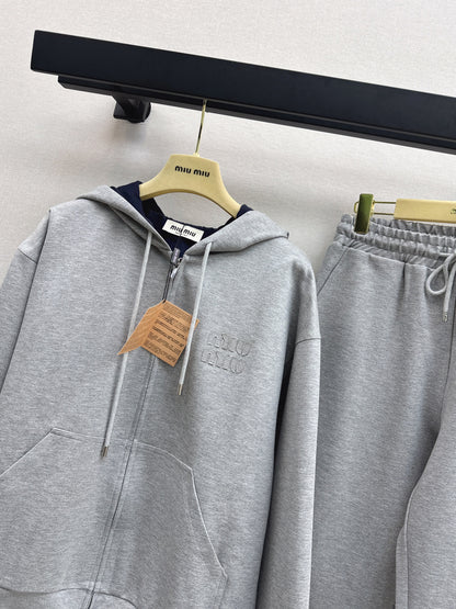 Miu 25fw reversible suit