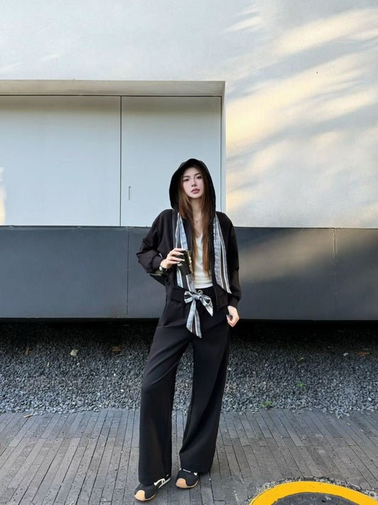 CD 25fw scarf suit