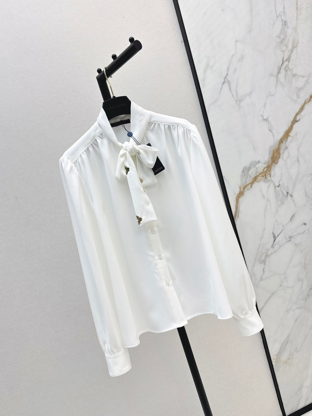 Louis 25fw shirt