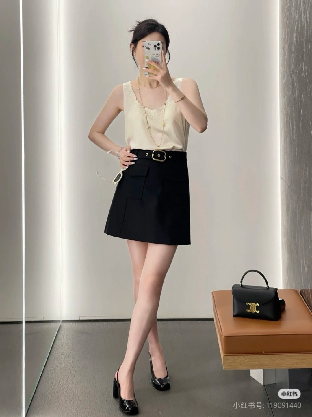 Celi 25fw silk vest
