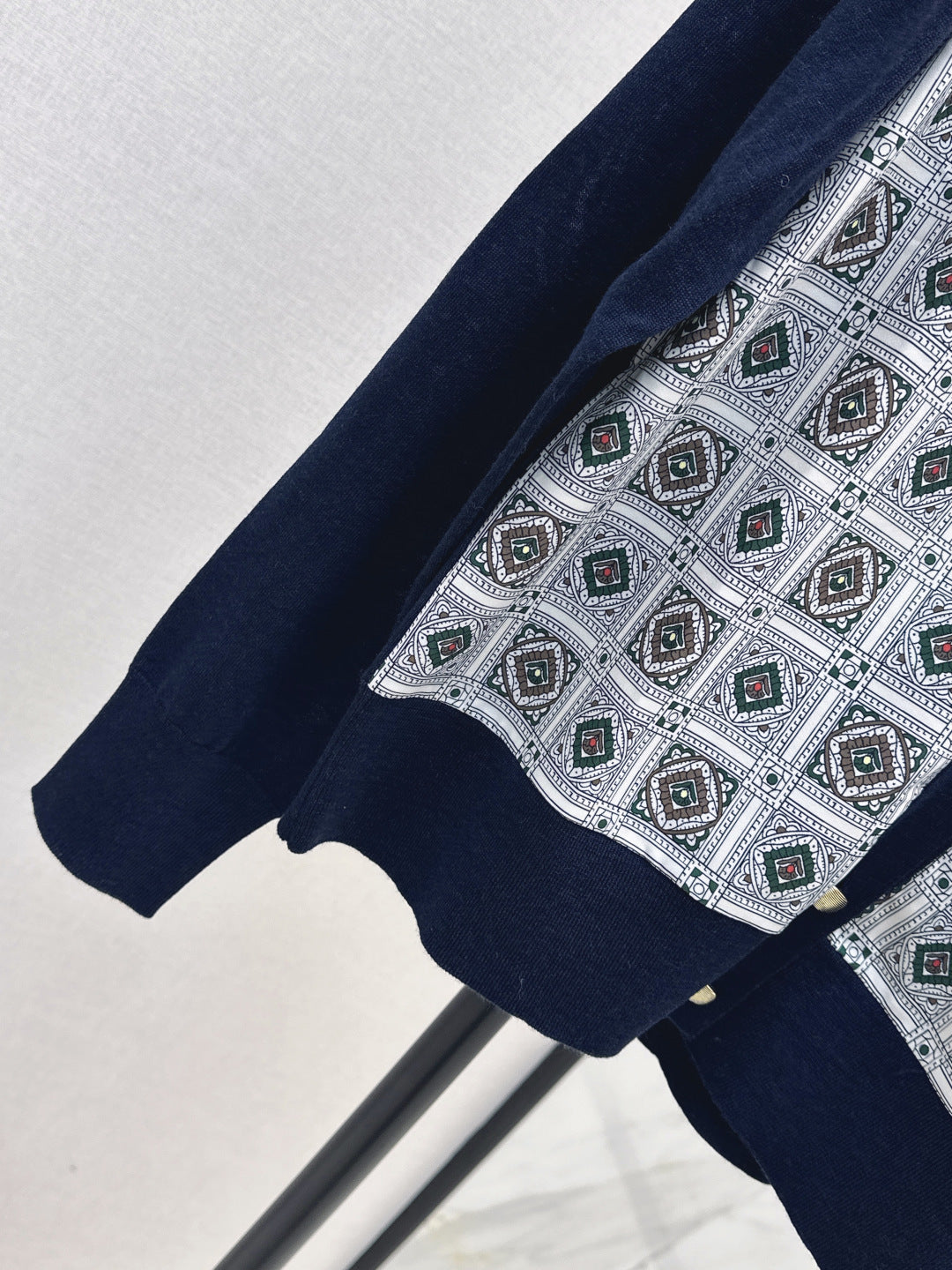 Loro 25fw knitted cardigan