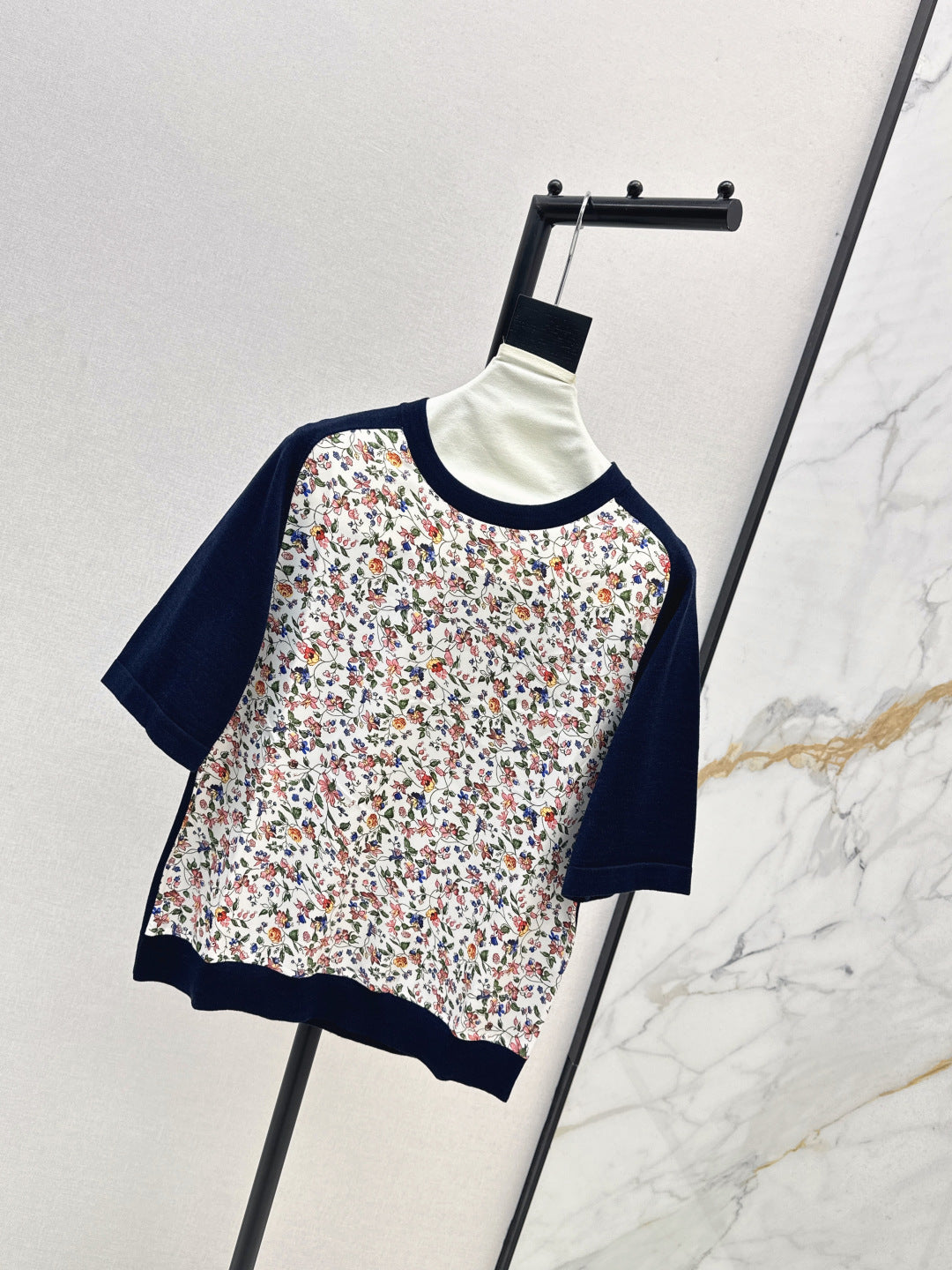 Loro 25fw knitted sweater