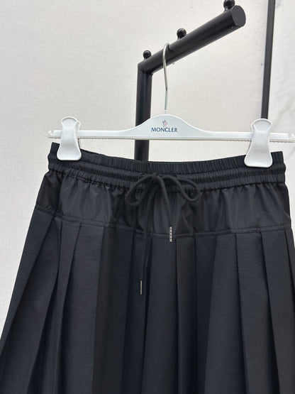 Monc 25fw pleated skirt