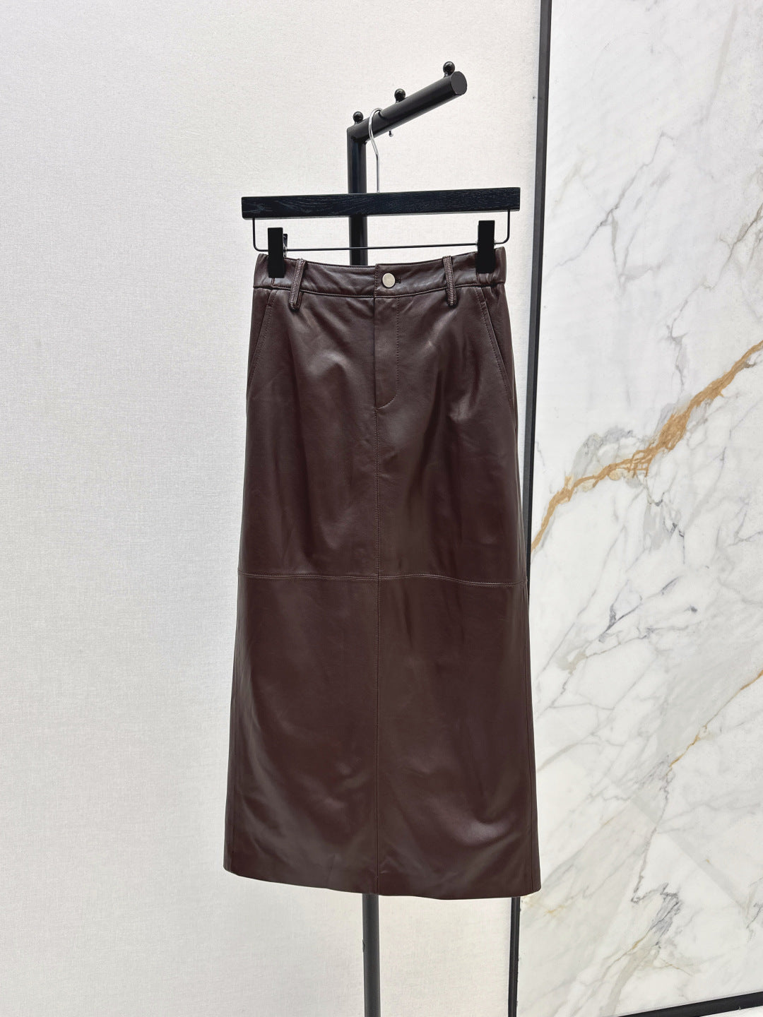 Brune 25fw leather