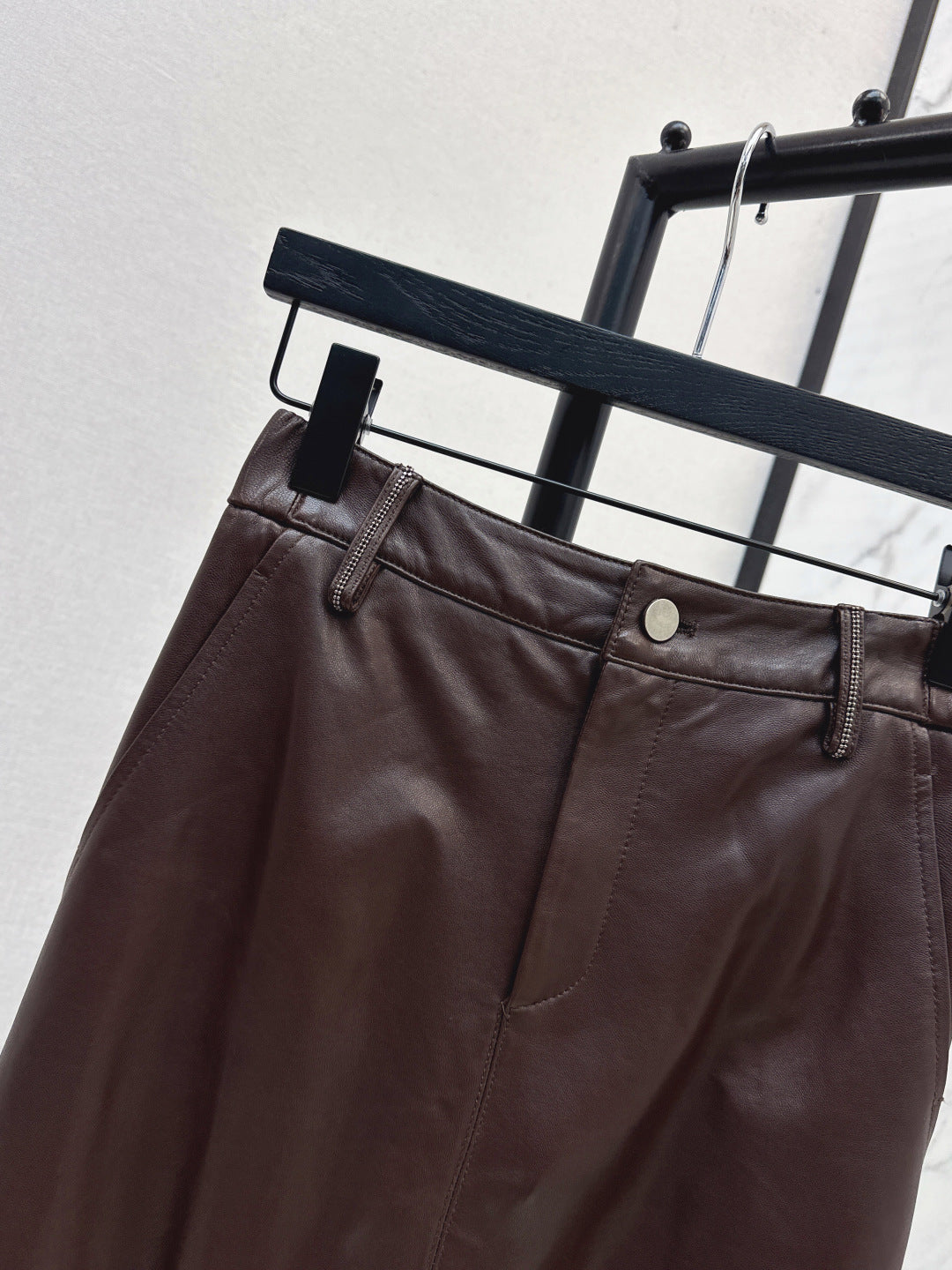 Brune 25fw leather