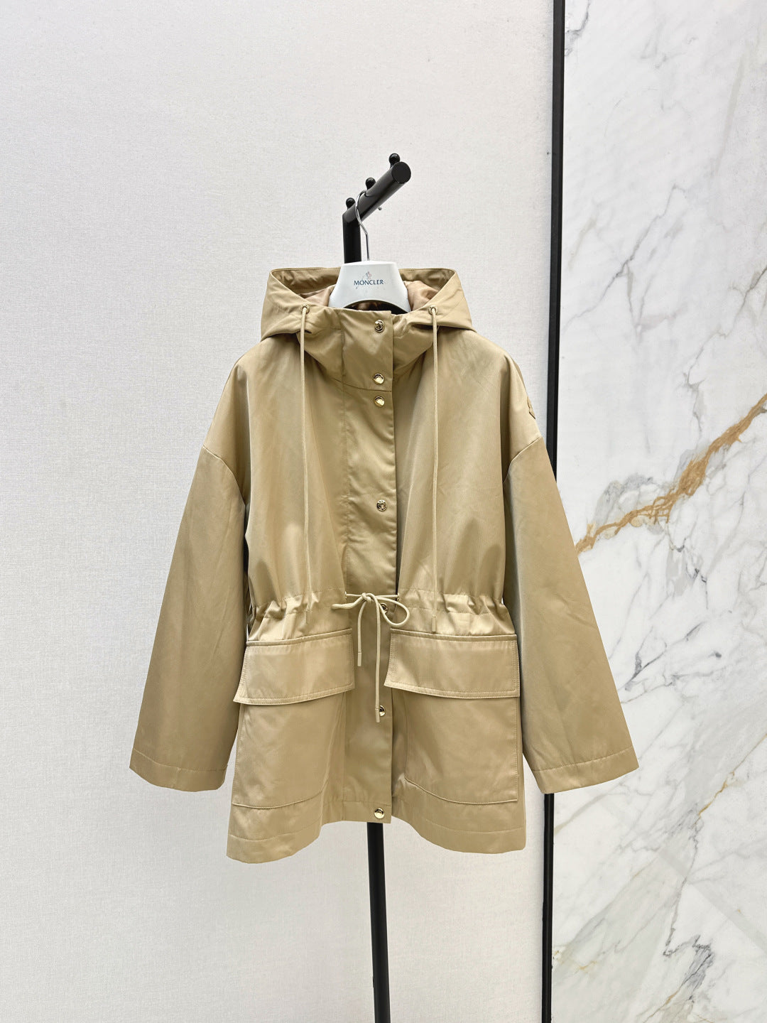 Monc 25fw drawstring jacket