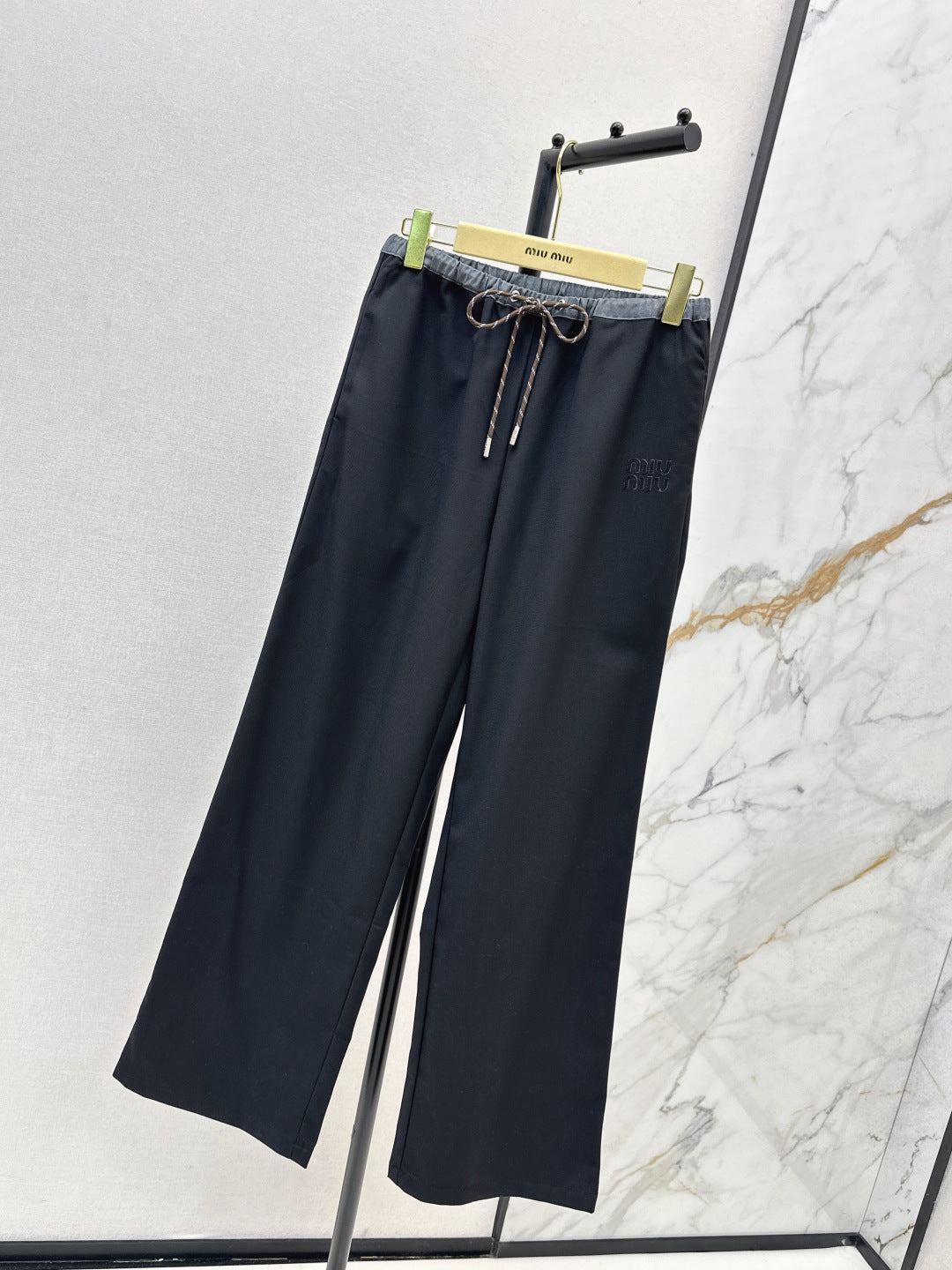 Miu 25fw drawstring pants