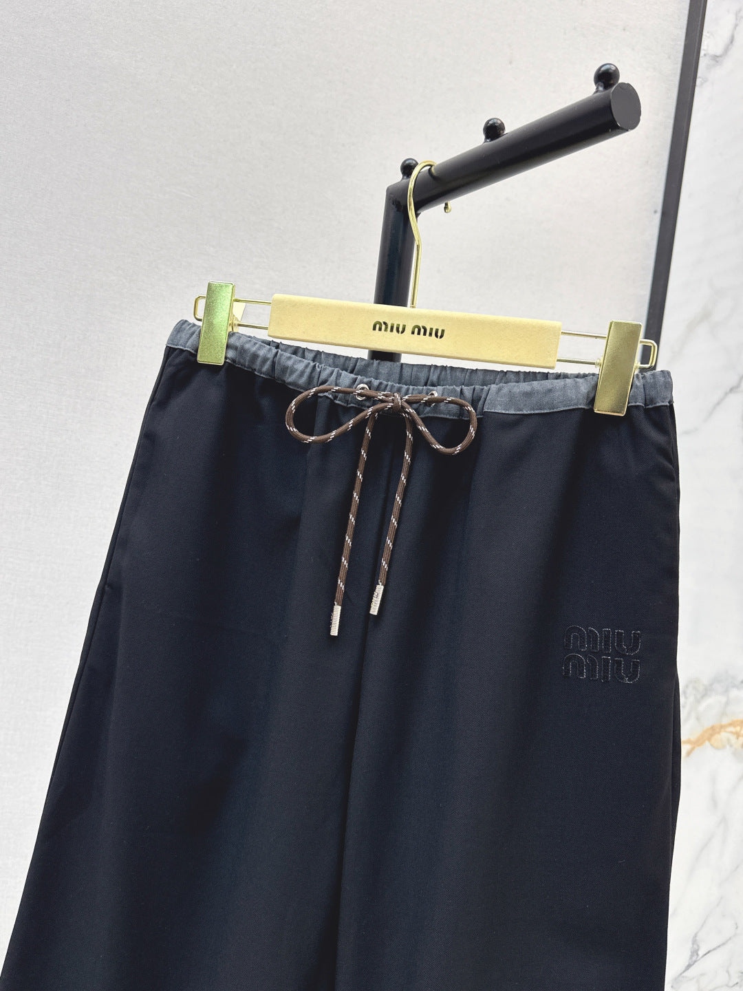 Miu 25fw drawstring pants