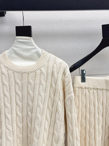 Max 25fw knitted suit