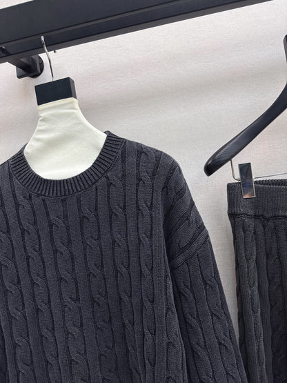 Max 25fw knitted suit