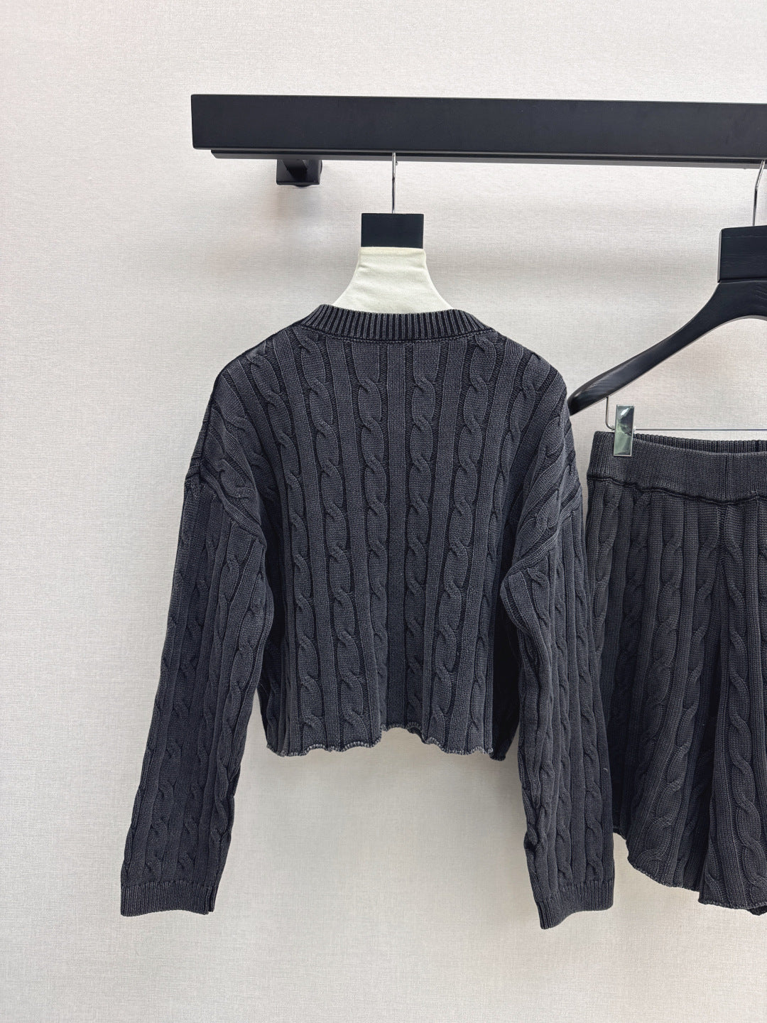 Max 25fw knitted suit
