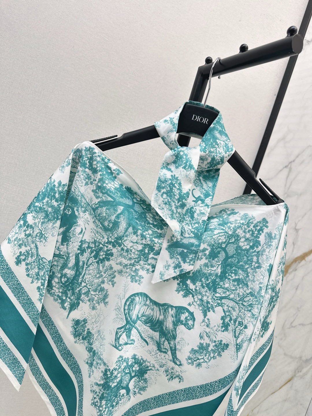 CD 25fw silk cape shirt
