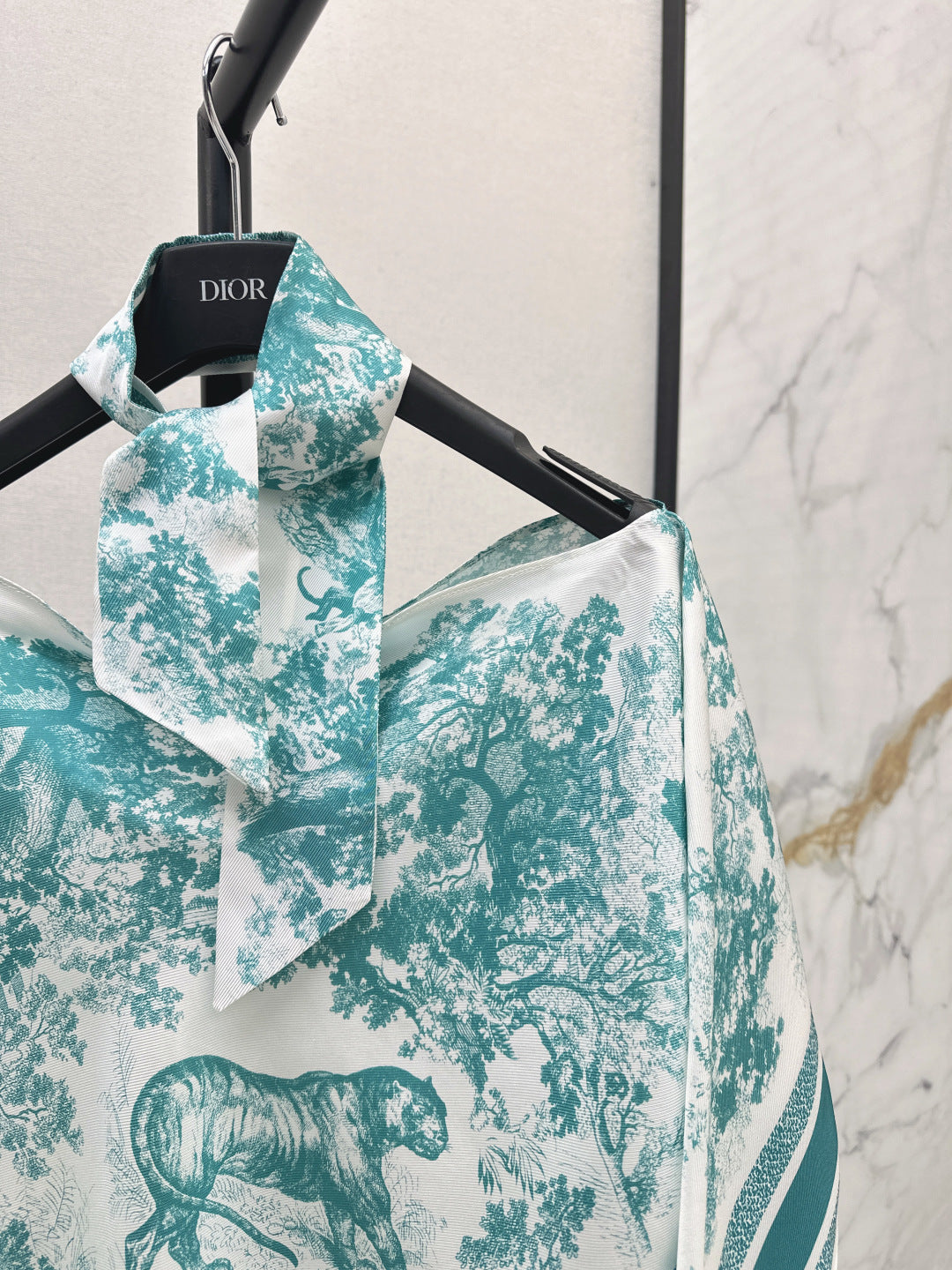 CD 25fw silk cape shirt
