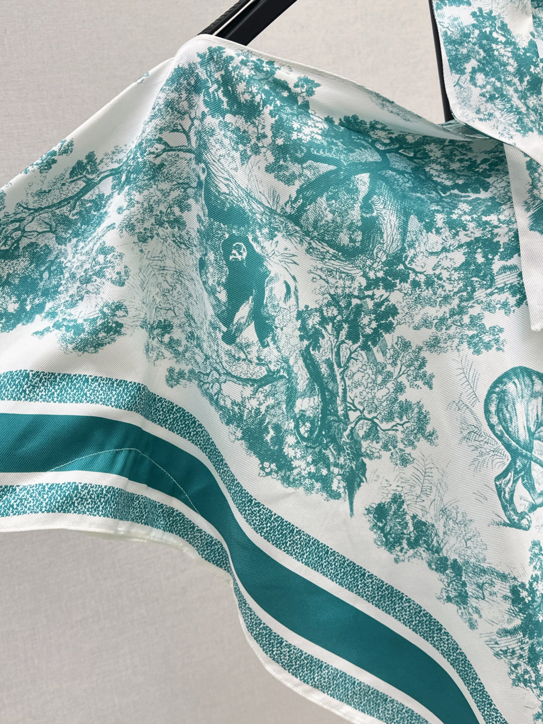 CD 25fw silk cape shirt