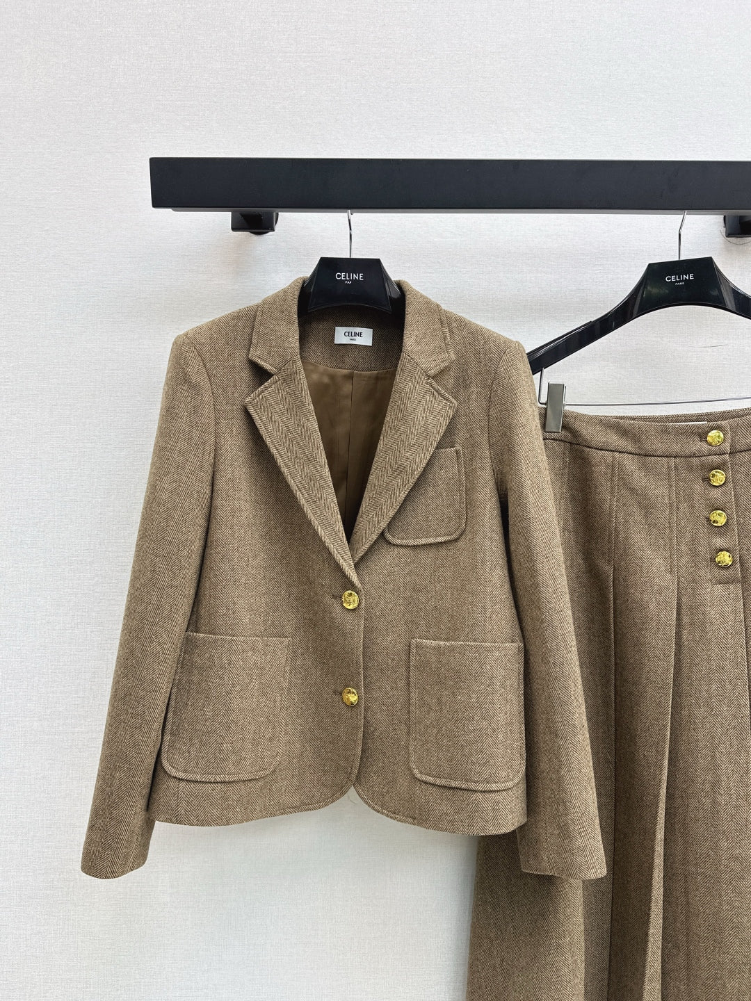 Celi 25fw suit