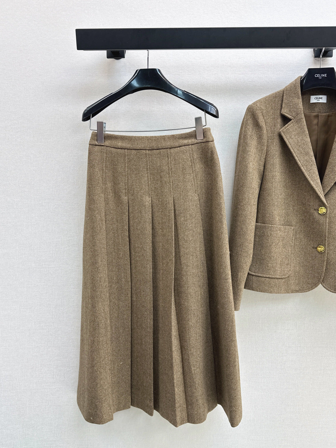 Celi 25fw suit