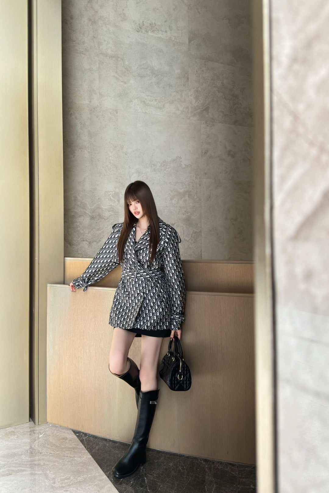 CD 25fw jacquard coat