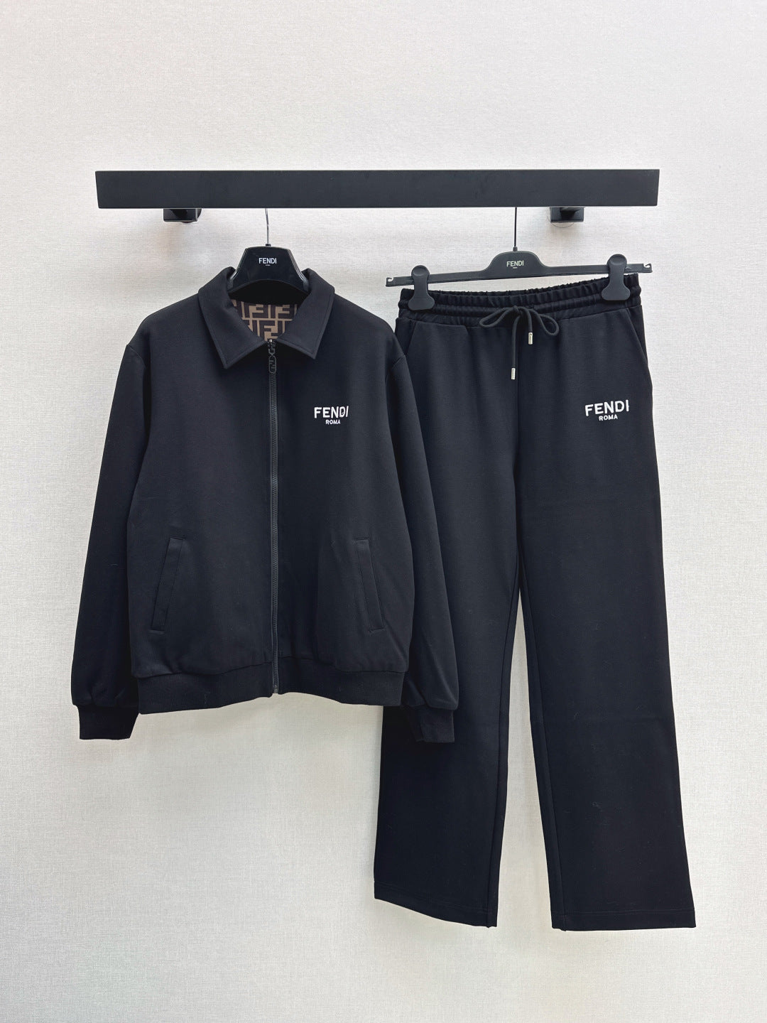Fend 25fw reversible tracksuit