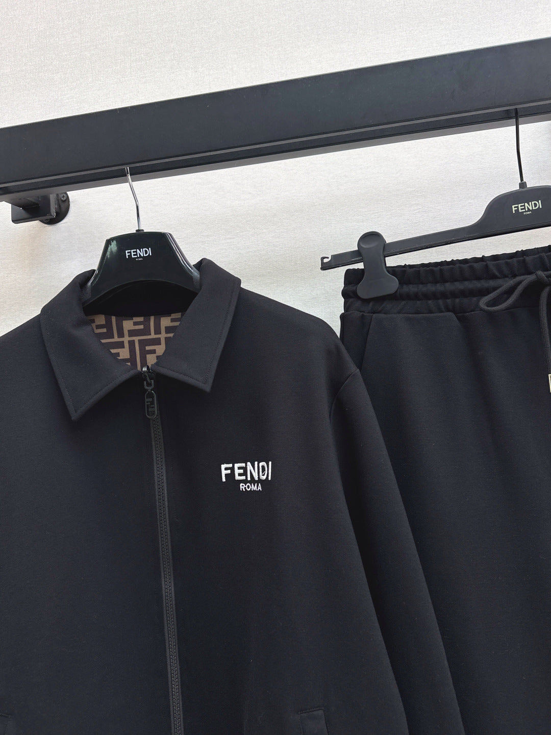 Fend 25fw reversible tracksuit