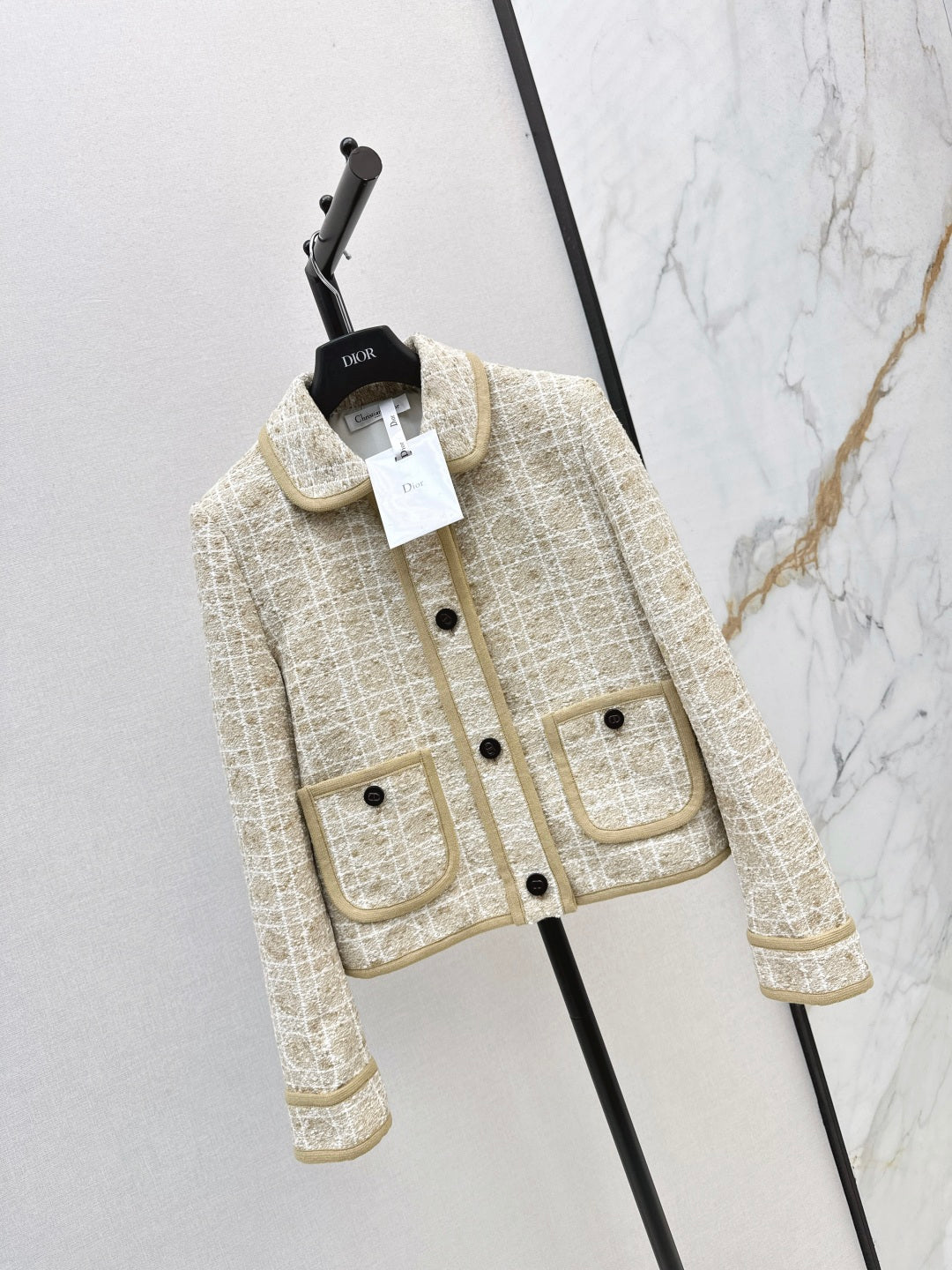 CD 25fw Miss D jacket