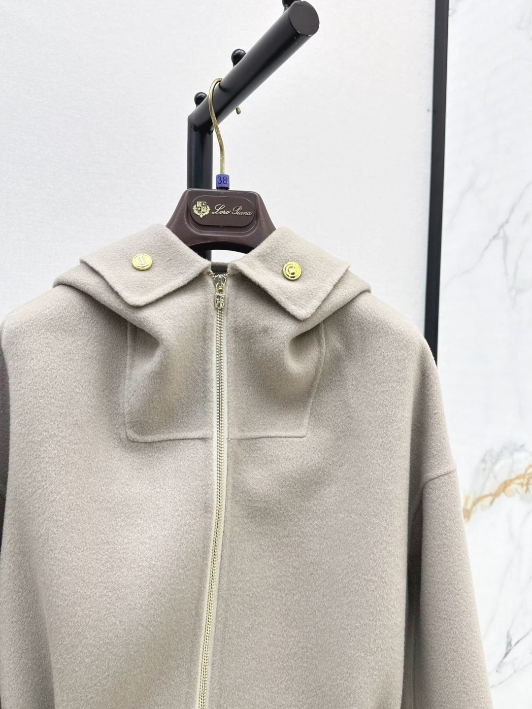 Loro 25fw drawstring coat