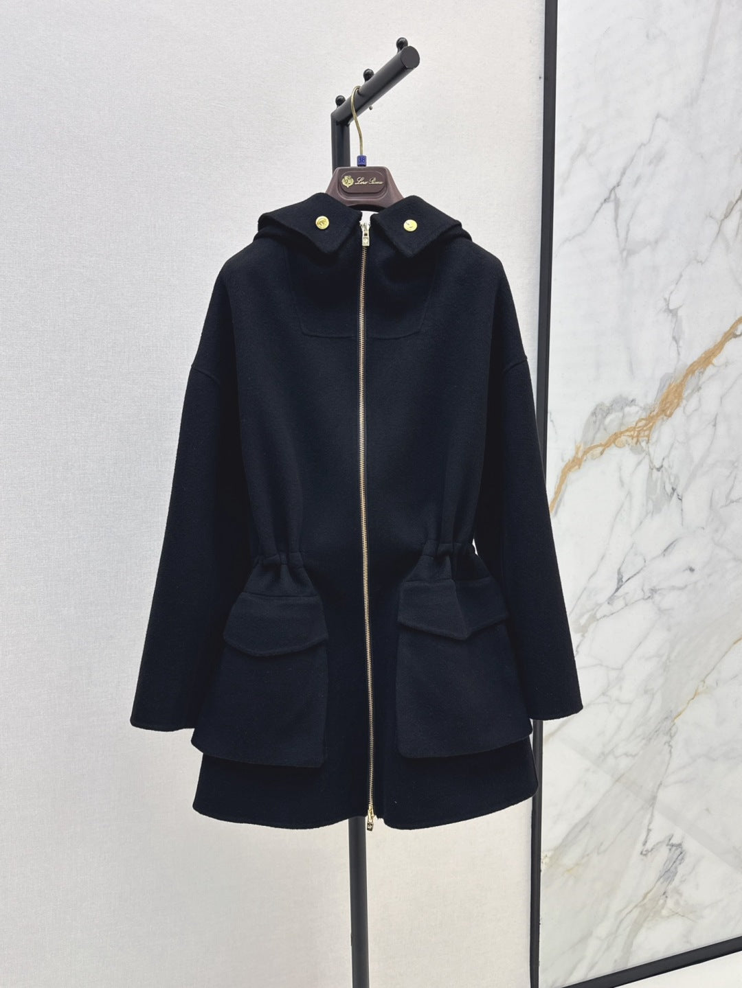Loro 25fw drawstring coat