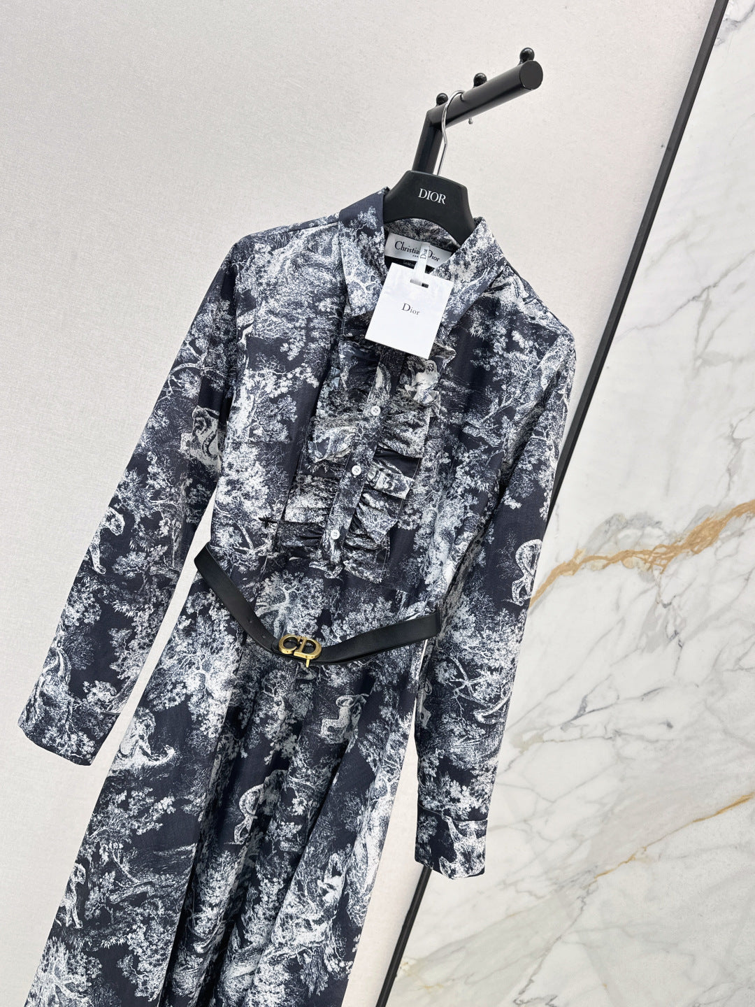 CD 25fw ruffle dress