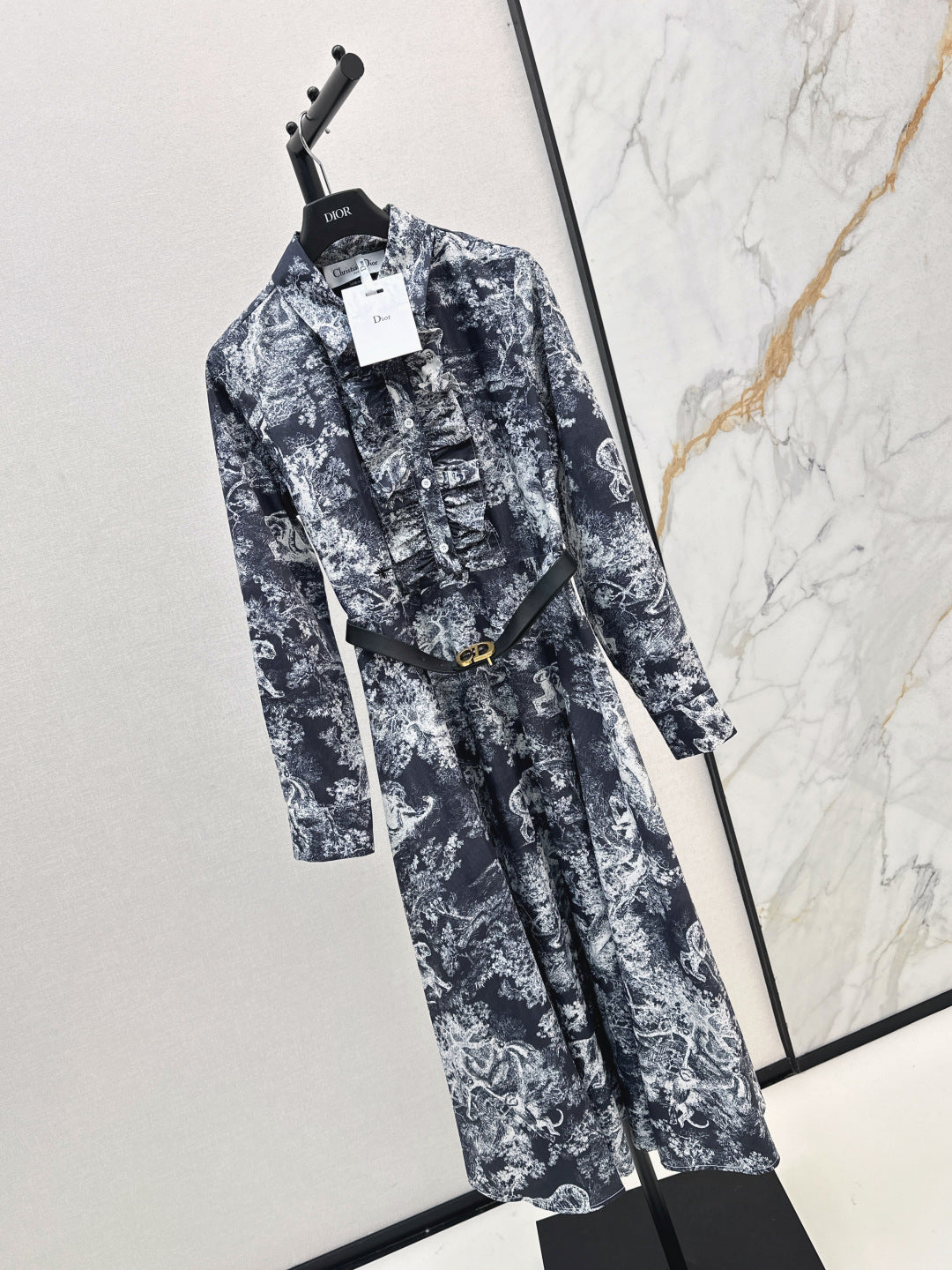 CD 25fw ruffle dress