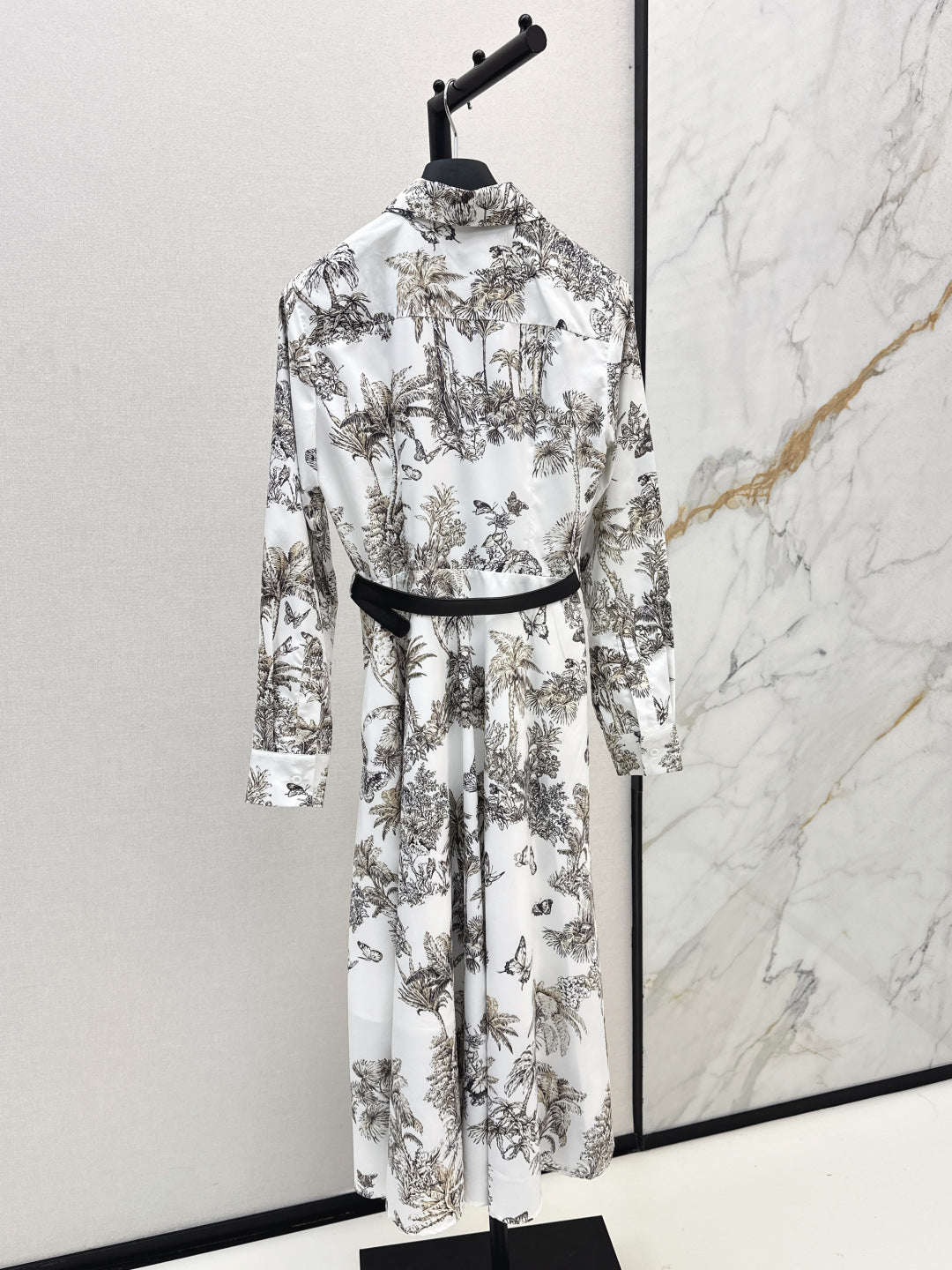 CD 25fw ruffle dress