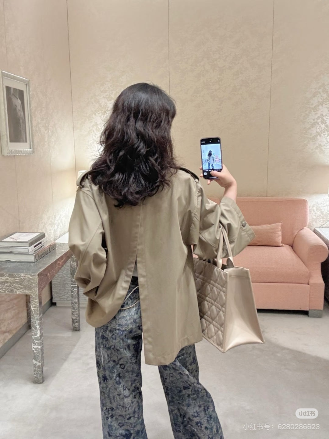 CD 25fw trench coat