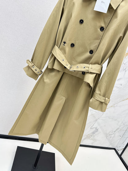 CD 25fw trench coat