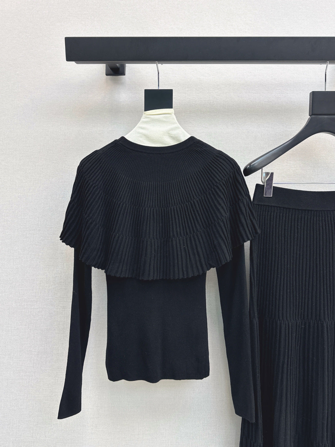 Miu 25fw knitted suit
