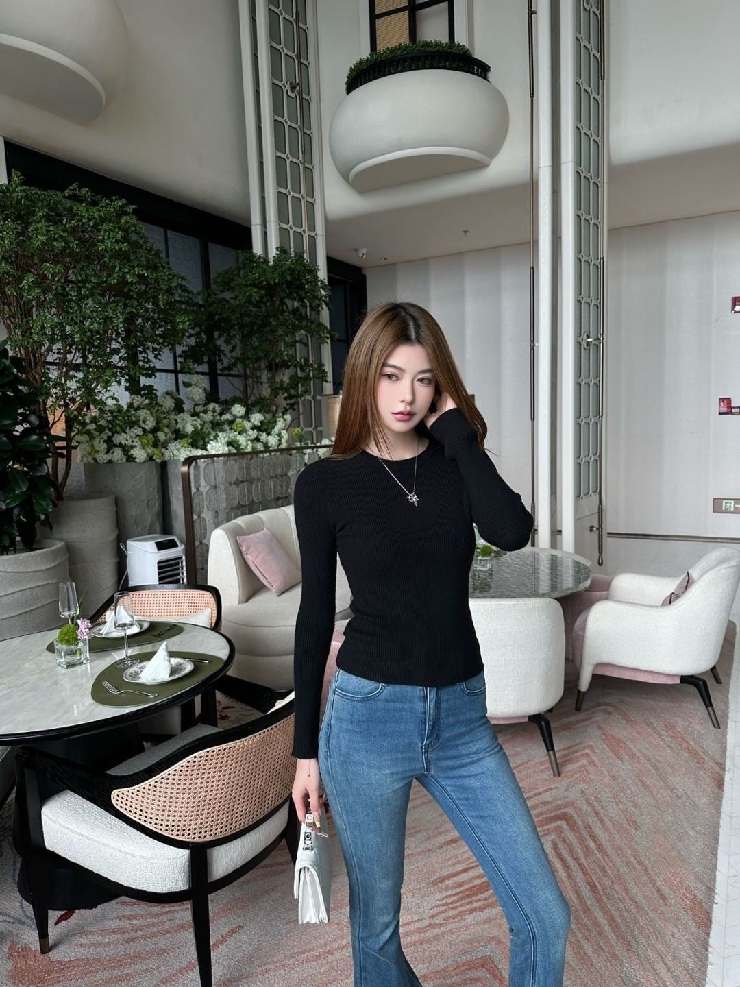 Fend 25fw knitted sweater