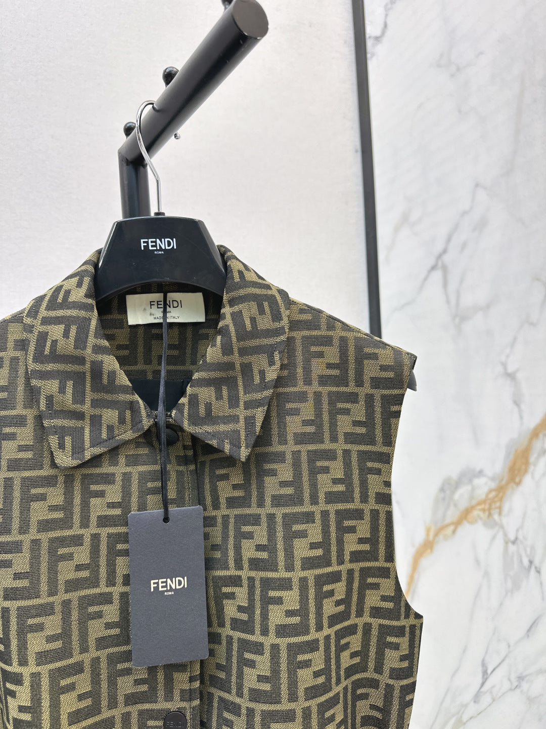 Fend 25fw jacquard vest