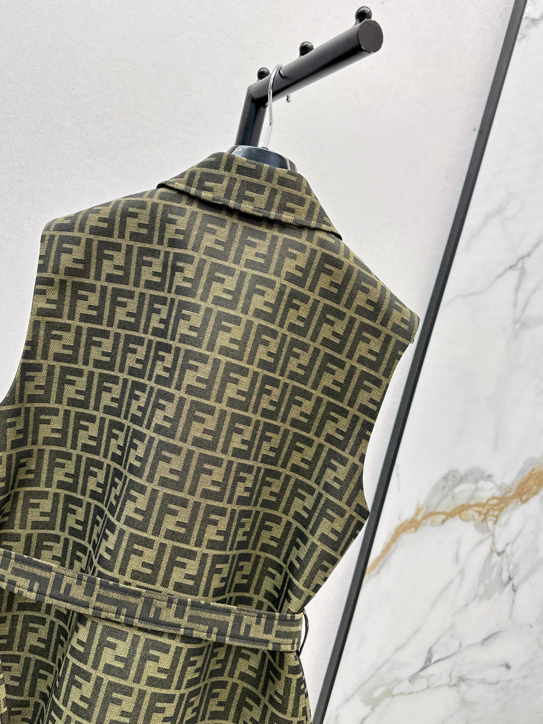 Fend 25fw jacquard vest