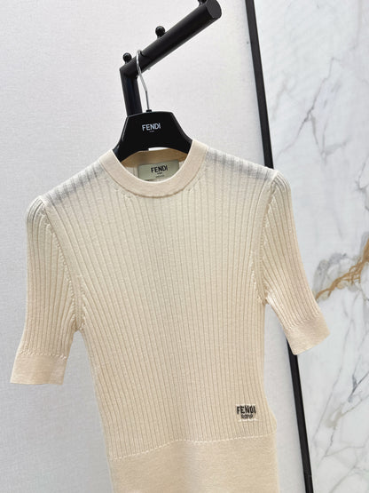 Fend 25fw knitted sweater