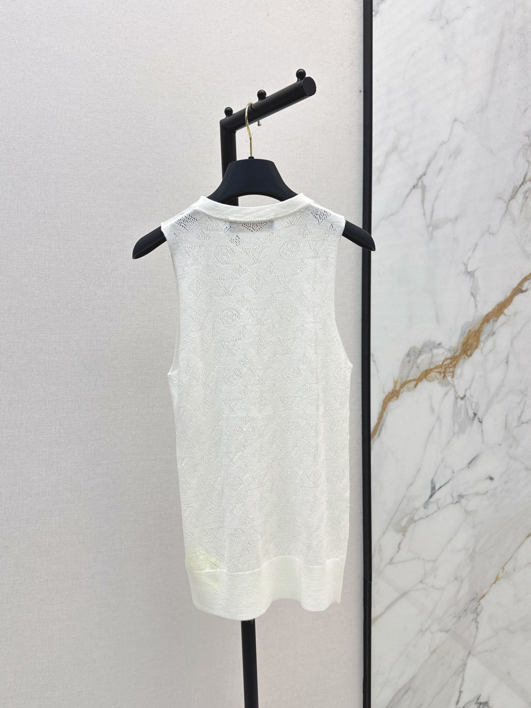 Louis 25fw knitted vest