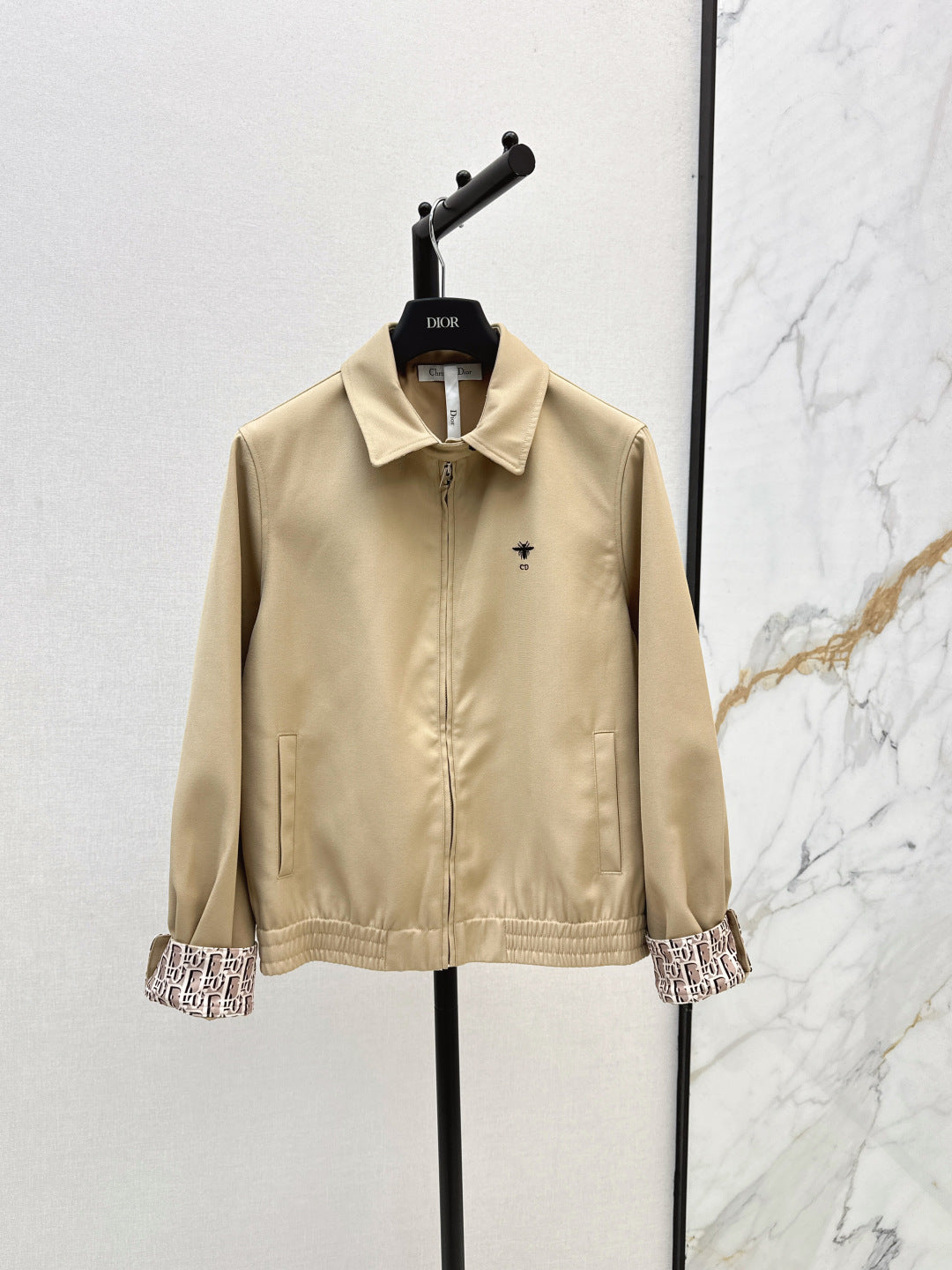 CD 25fw jacket