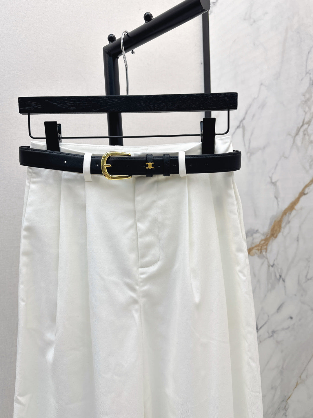 Celi 25fw embroidered pants