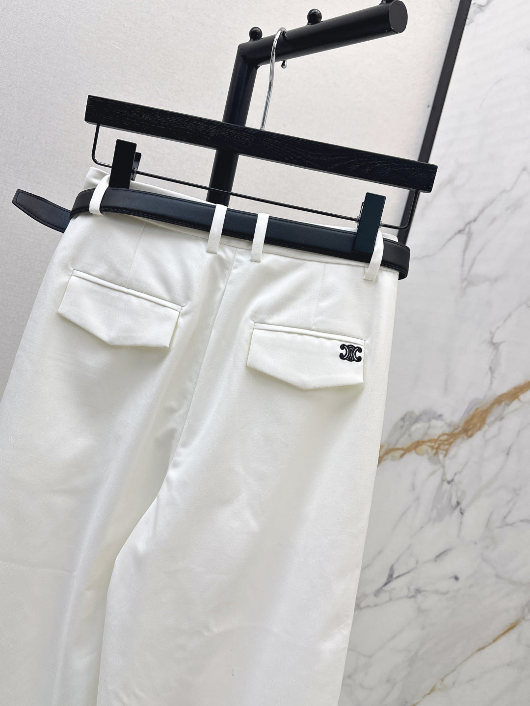 Celi 25fw embroidered pants