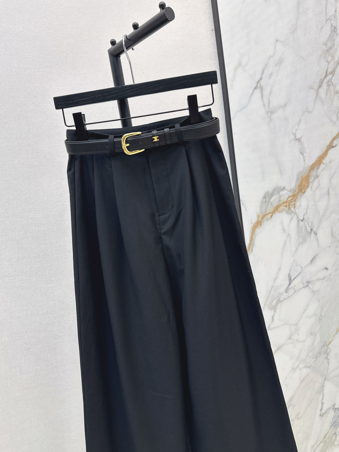 Celi 25fw embroidered pants