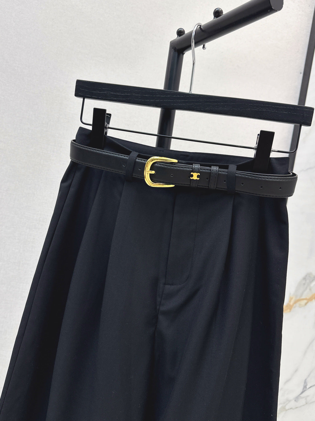 Celi 25fw embroidered pants
