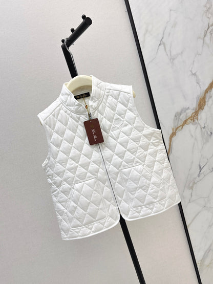 Loro 25fw padded vest