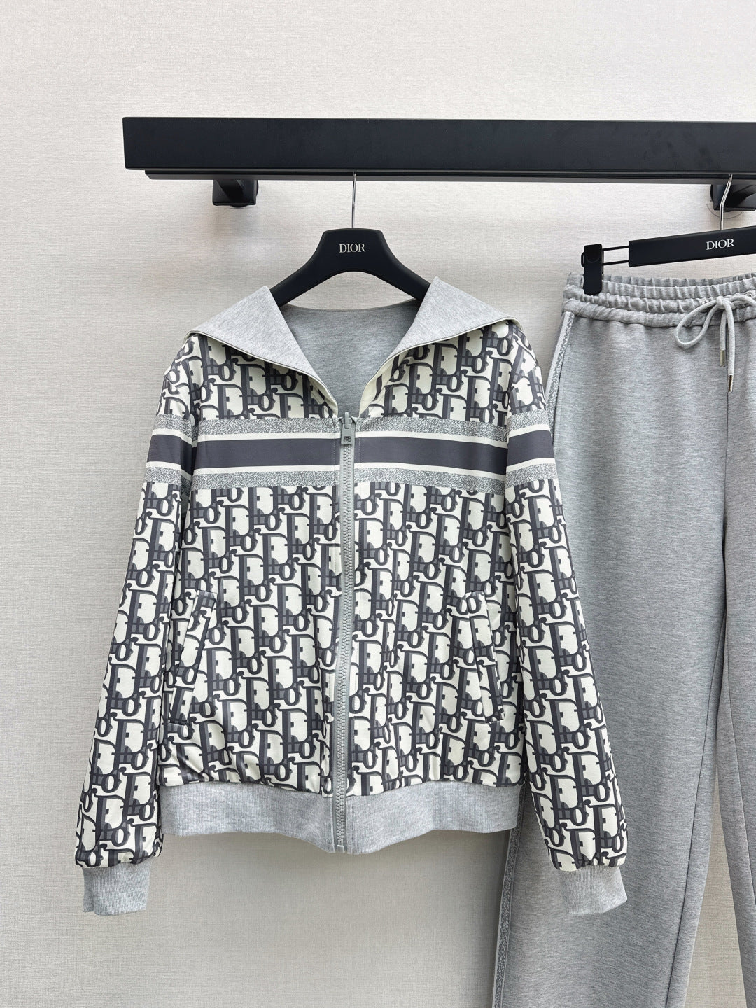 CD 25fw reversible suit