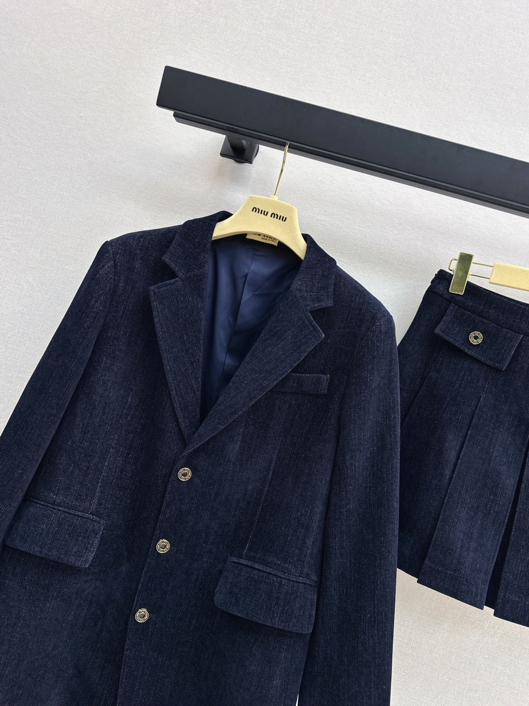 Miu 25fw suit