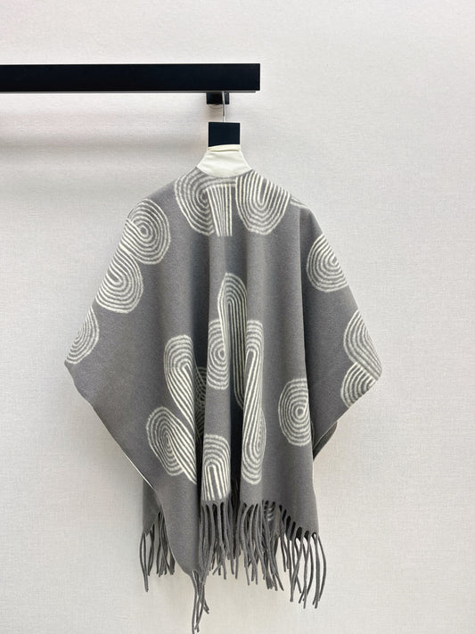 Herm 25fw cape
