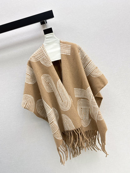 Herm 25fw cape