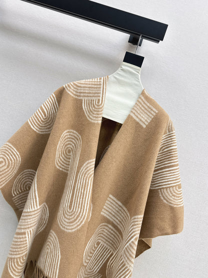 Herm 25fw cape