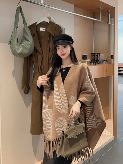 Herm 25fw cape