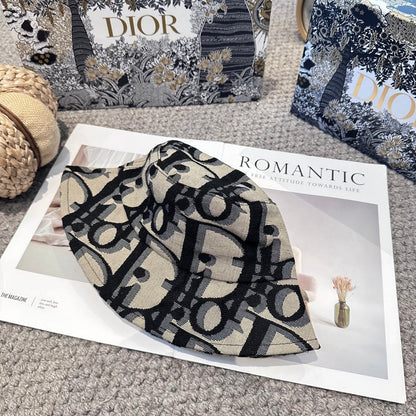 CD classic aged bucket hat